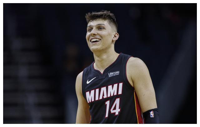 一个几乎涵 一个几乎涵