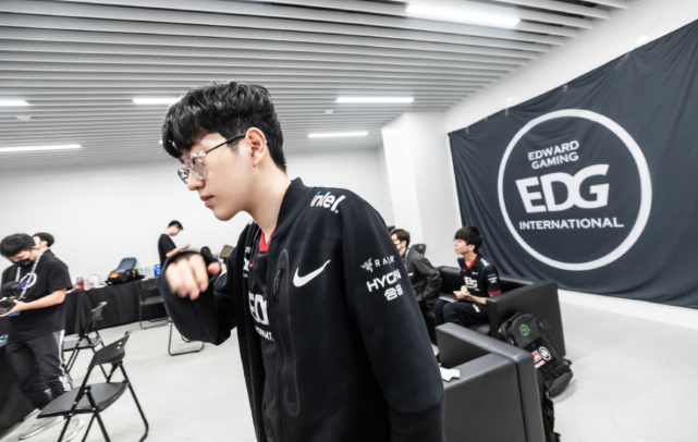 是决定胜负 是决定胜负