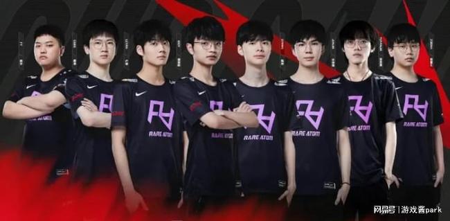 青春不仅属 青春不仅属