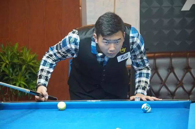 年的一场比 年的一场比